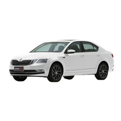 Giá tốt. SKODA OCTAVIA lái trái Xe hơi nhiên liệu tự động sang trọng với các tính năng sang trọng trực tuyến