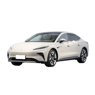 Giá tốt. Feifan F7 4 cửa 5 chỗ Sedan với tốc độ tối đa 200km / h và nhiên liệu điện thuần túy trực tuyến