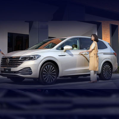 Giá tốt. Xe Viloran MPV 330TSI Xe xăng 7 chỗ ngồi Xe trưởng thành với trọng lượng 2150kg và công suất tối đa 150-200PS trực tuyến