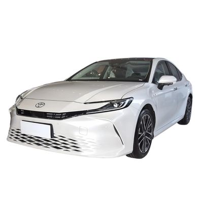 Giá tốt. 2024 Toyota Camry 2.0L Sports Plus Hybrid Sedan FWD lái tay trái Động cơ đơn 4915*1840*1450 cho thị trường Trung Quốc trực tuyến