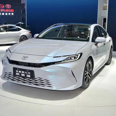Giá tốt. 2025 2.0L 4 cửa 5 chỗ Toyota sang trọng Xăng Sedan ô tô Toyota Camry sử dụng 2023 2024 Xe lai tốc độ tối đa 160km / h trực tuyến