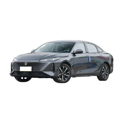 Giá tốt. Trải nghiệm sức mạnh của chiếc sedan hàng đầu GDI DCT 1.5T 2023 của Changan Yida đèn pha LED tiên tiến và mô-men xoắn động cơ 260N.m trực tuyến